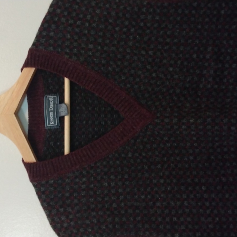 Kenneth Roberts Vintage XL Wool Blend Burgundy/Gray Sweater Vest